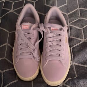 Puma Purple Sneakers Classic Design Comfortable